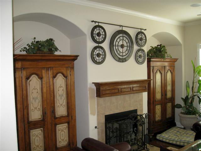 Living room in Austin before painting